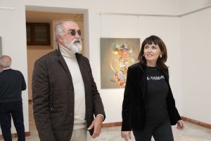El programa cultural del Palacio Provincial arranca el año con una exposición del polifacético artista Roberto Mira