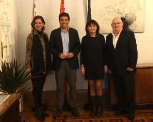 Costa Blanca despliega sus tradiciones festivas en Madrid como estrategia para aumentar los visitantes nacionales