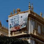La imagen del paso de Jesús Triunfante ‘La Burrita’ luce en la Diputación como homenaje a la Semana Santa alicantina