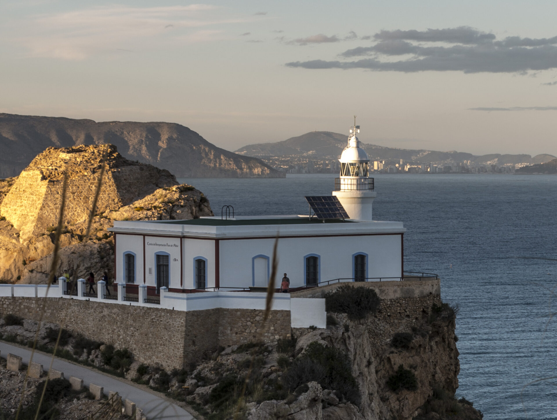 Faro Albir Alfas del Pi